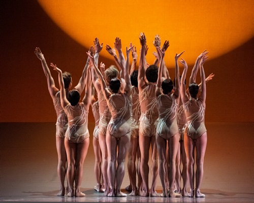 San Francisco Ballet in Liang's The Infinite Ocean. Photo: Erik Tomasson